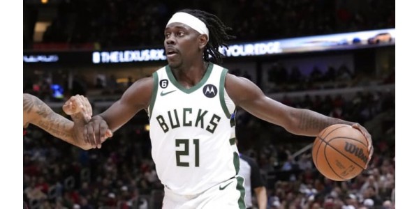Milwaukee Bucksin pelaaja Jrue Holiday saa Muhammad Ali Sports Humanitarian Award -palkinnon